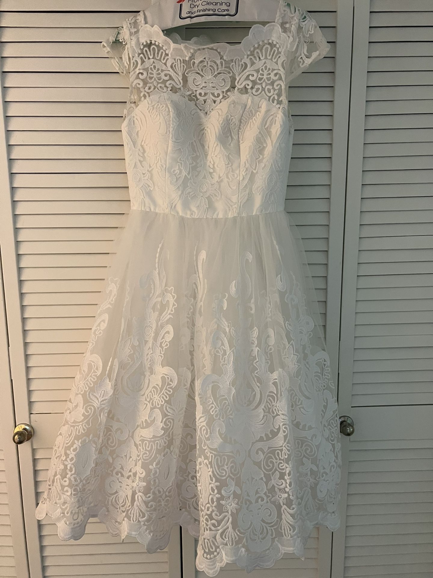 Beautiful Ivory/white Dress