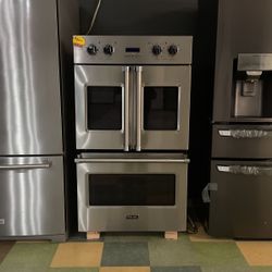 Viking Double Wall Oven High End‼️