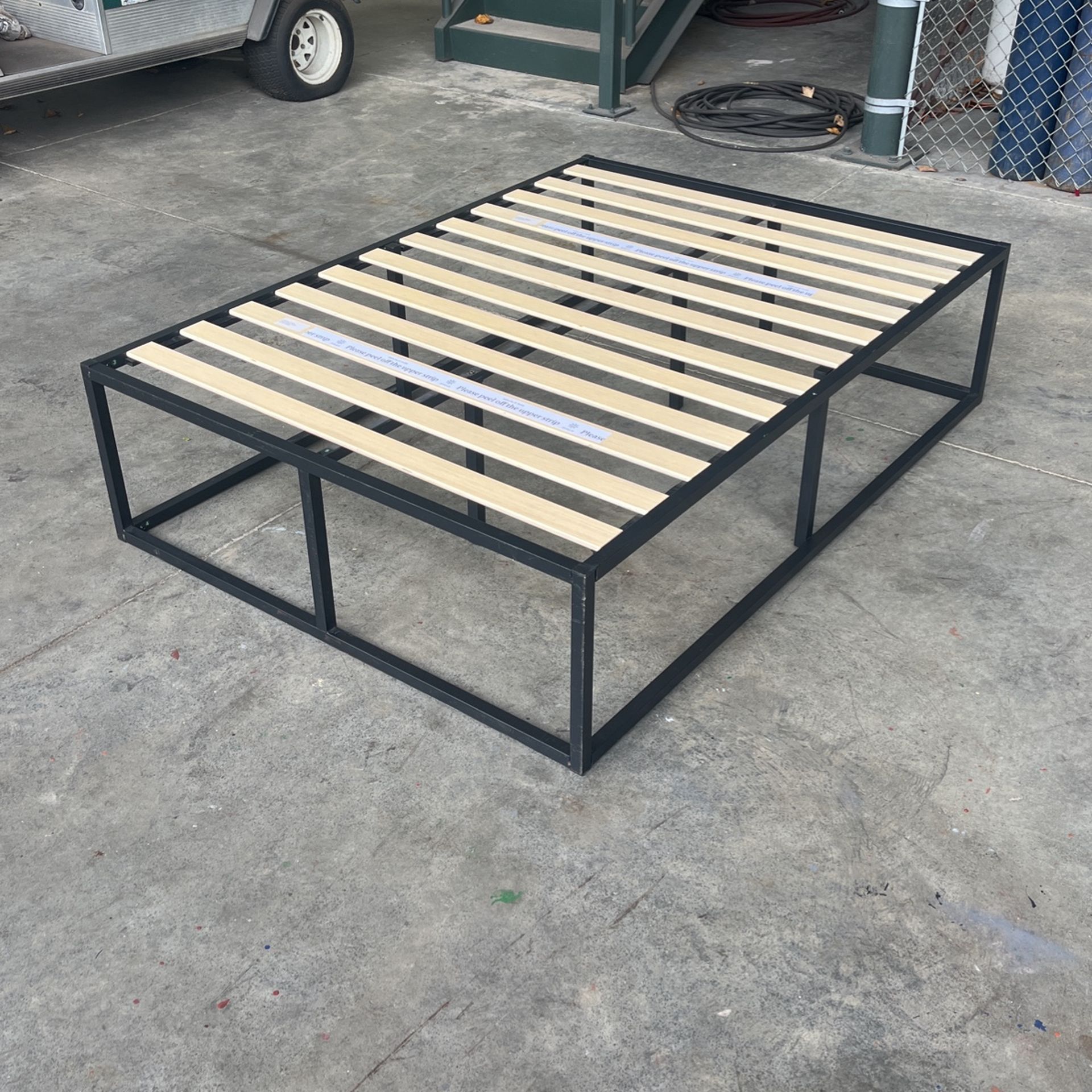Full Bed Frame With Mattress