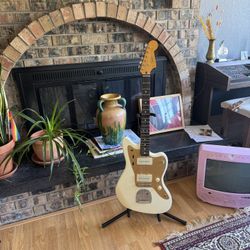 J. Mascis Fender Jazzmaster Squire Electric Guitar- White & Gold (like new!)