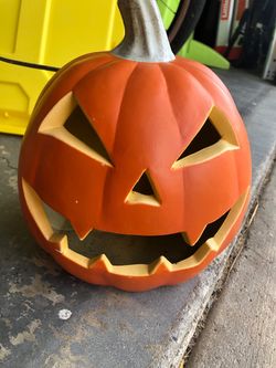 Halloween Jack-O-Lantern Plastic Mold Pumpkin