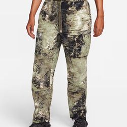 Nike ACG “Smith Summit” Cargo Pants