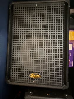 Squier by Fender Guitar Amplifier Cabinet