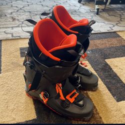 Dynafit Hoji Pro 130 Alpine Touring Ski Boot - M29 
