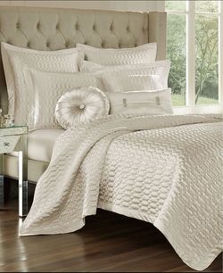 Brand New - J Queen New York Satinique Coverlet, Full/Queen, Natural, NWT