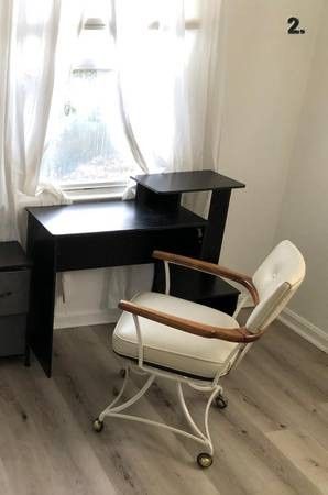 Work desk - black