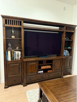 4-Piece TV Console/Wall Unit