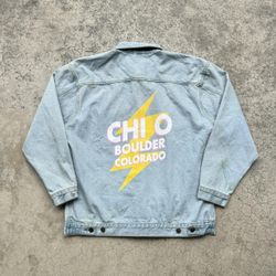 Vintage Distressed CHI OMEGA  Boulder Colorado Sorority Cobra Blue Denim Jacket Size L  