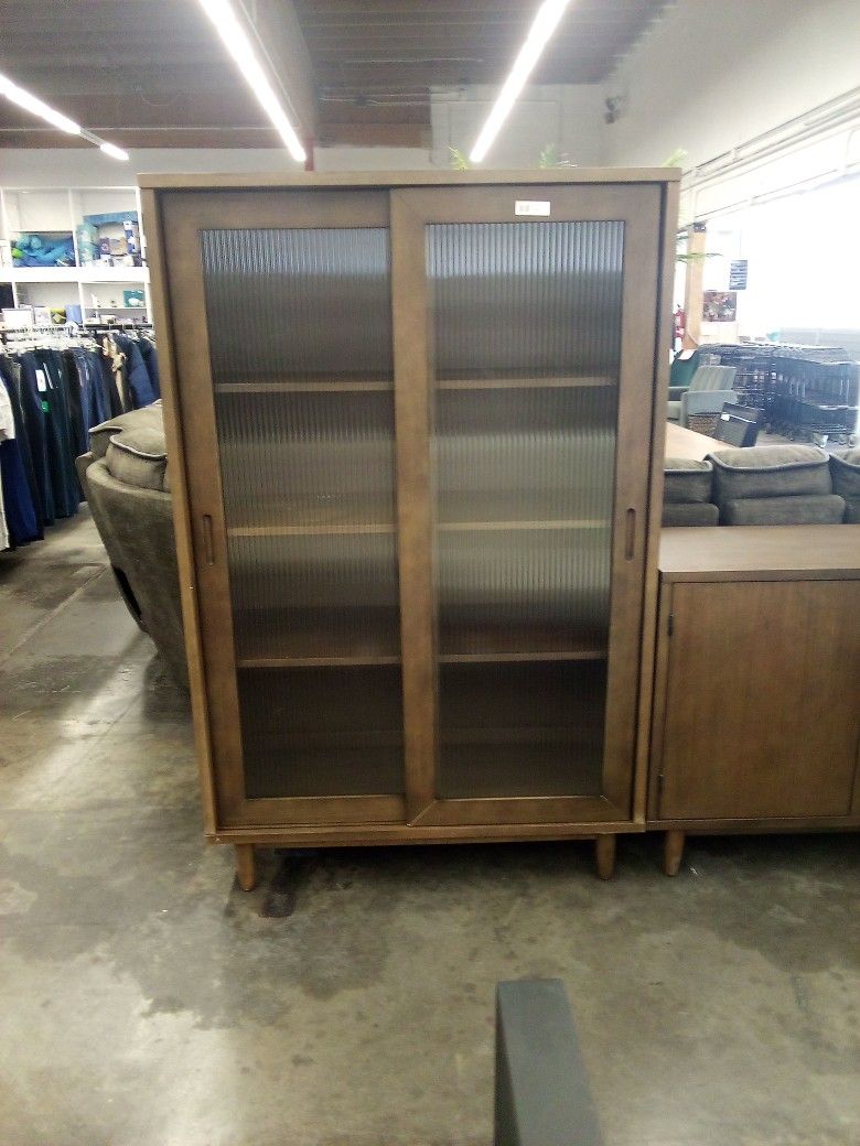 &Kellen Tall Fluted Glass Cabinet