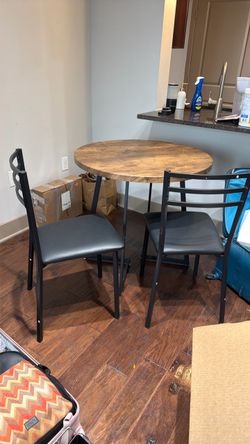 Dinning Table with 2 chairs