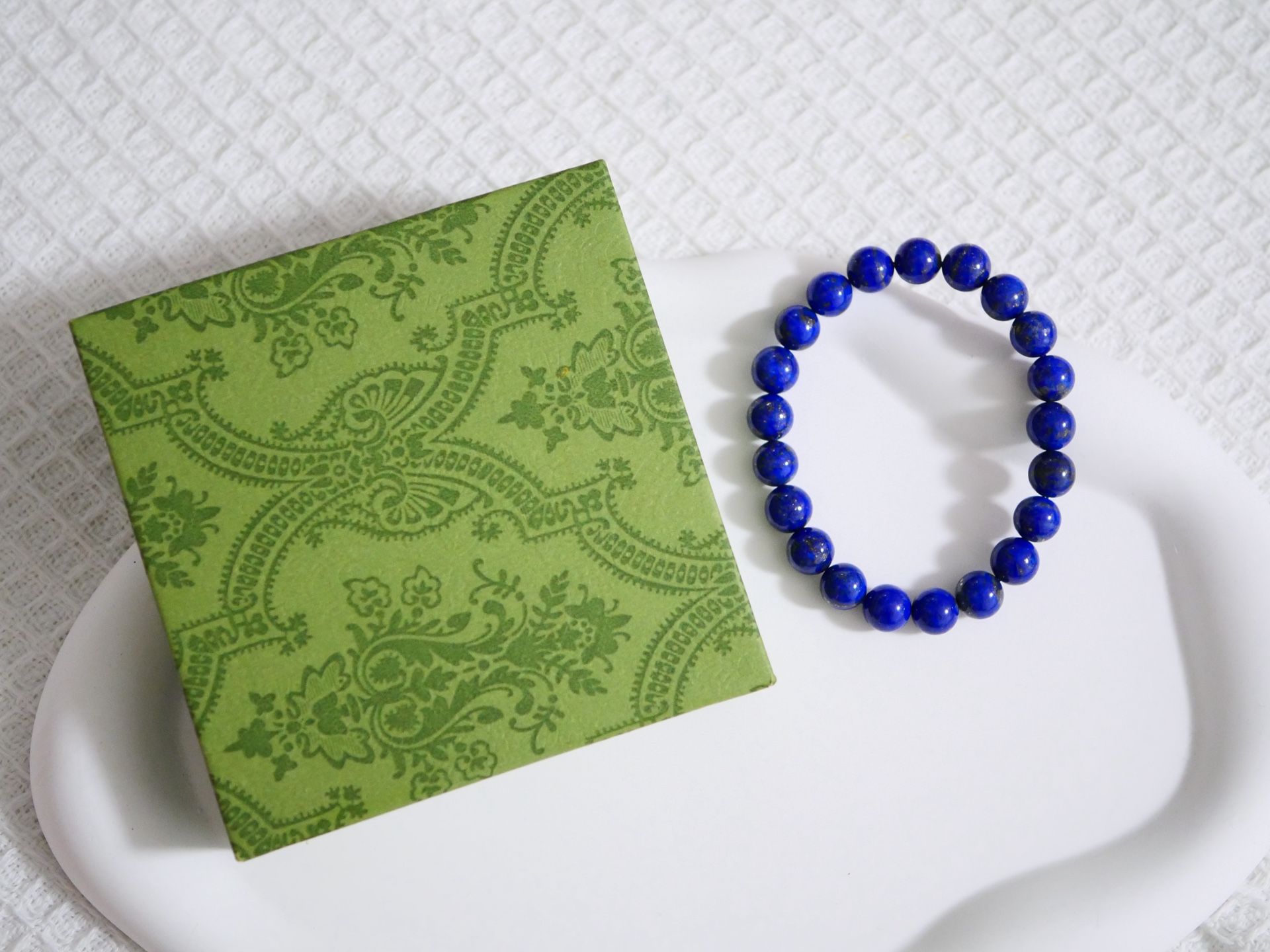 The Awakening Power of Lapis Lazuli，Ideal for meditation, mindfulness, and entrepreneurs