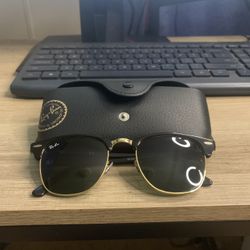 Ray-Ban Clubmaster Classic