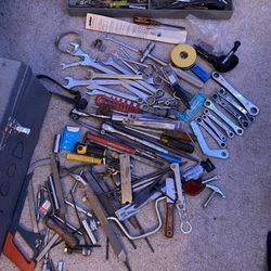 BIG TOOL LOT