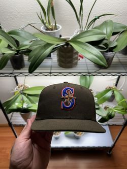 Seattle Mariners 7 1/4 New Era Fitted Hat