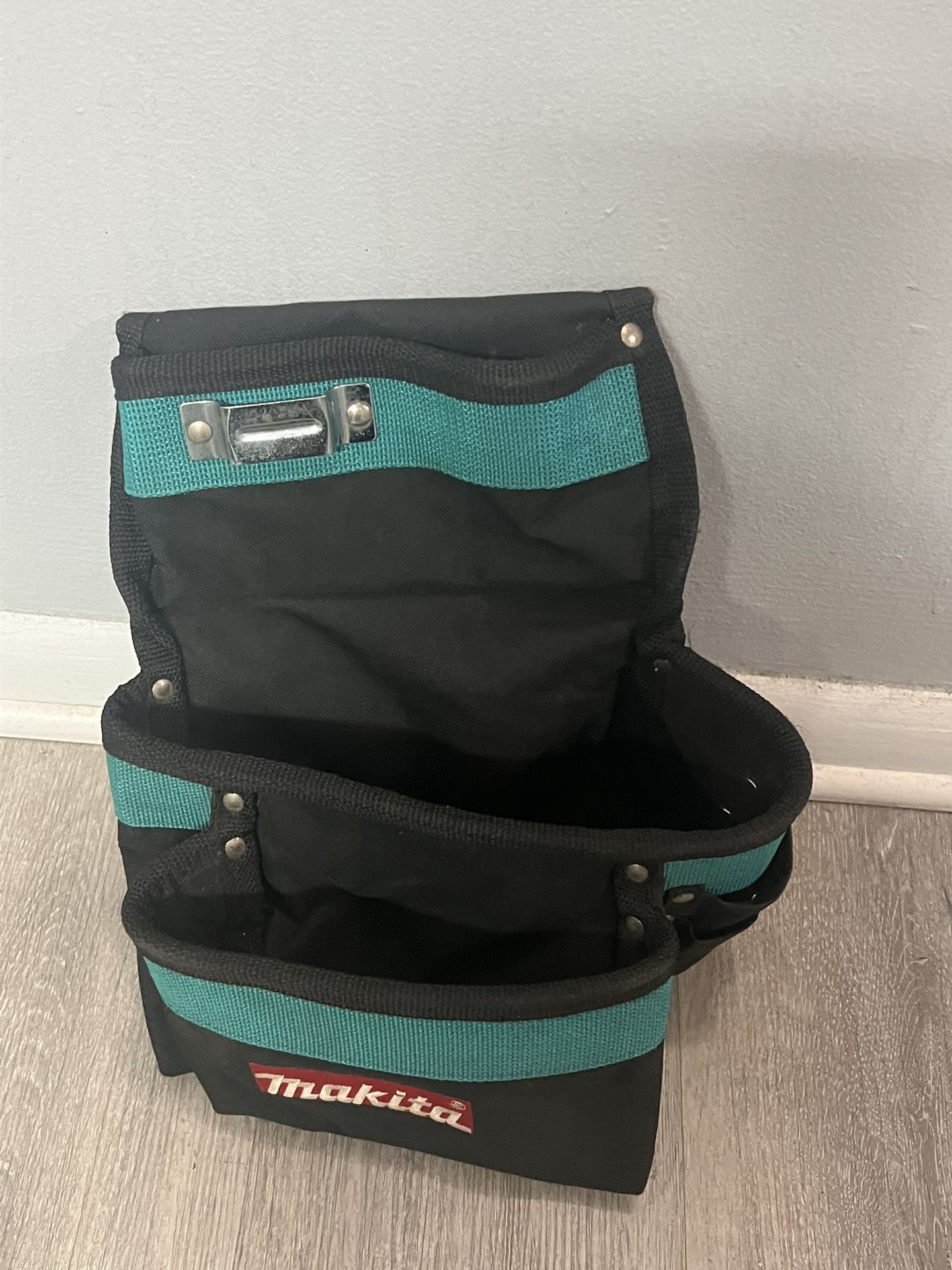 MAKITA POUCH TOOL