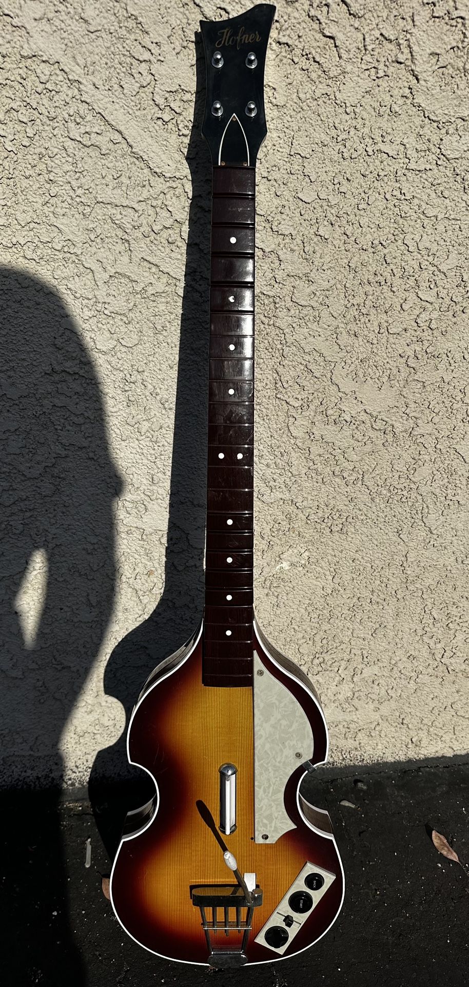 Rock Band Beatles Hofner Bass Guitar Wireless XBGTS3 Microsoft Xbox 360 Tested