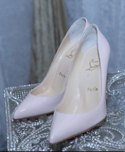 Authentic Christian Louboutin So kates