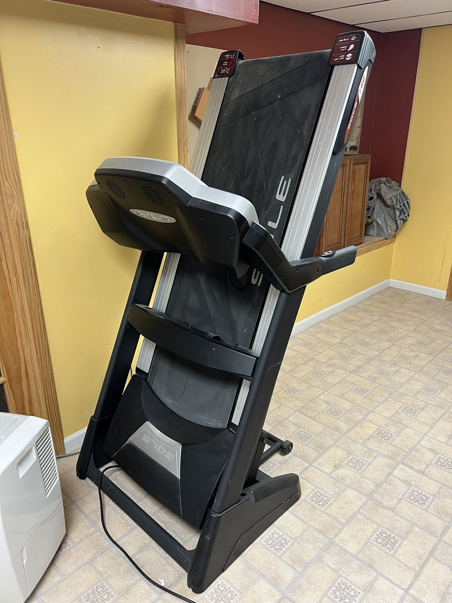 Sole Treadmill