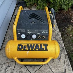 Dewalt compressor 
