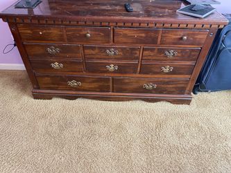 Lea Vintage Wooden Dresser