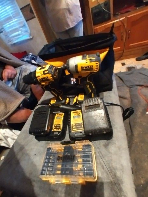 DeWalt Drill Set