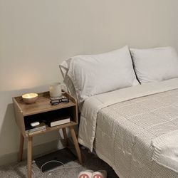 Night Stand/Bed Side Table 
