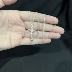 925 Sterling Silver Men Small Cross Crucifix Pendant & Mariner Chain 20”