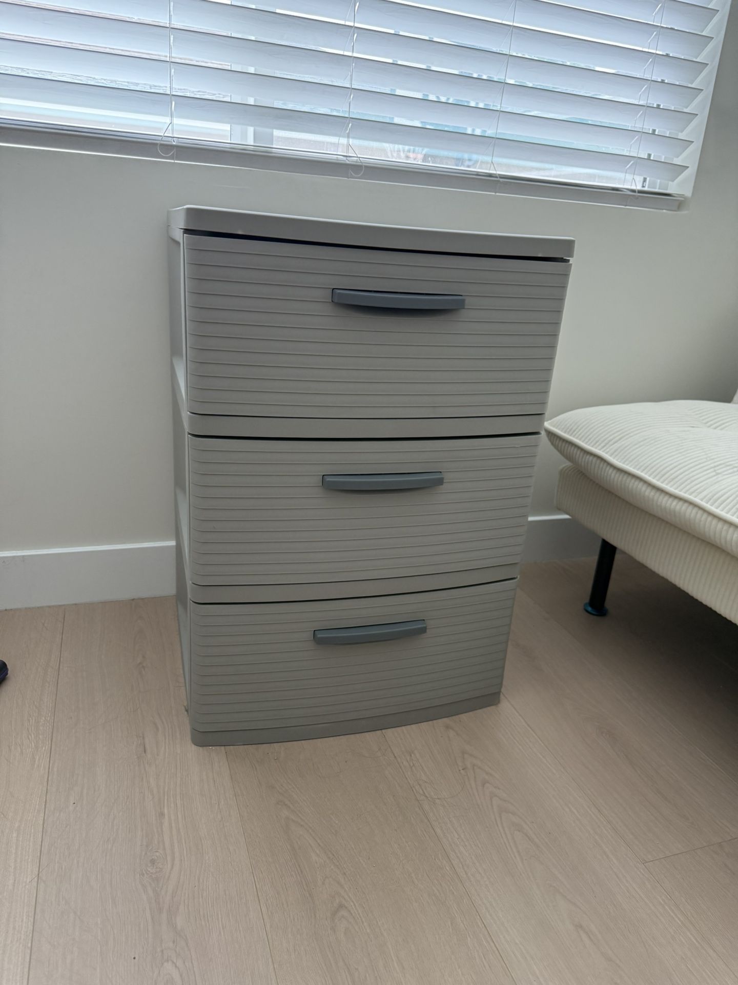 3 Drawer Plastic Storage Dresser