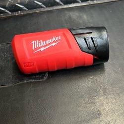 Milwaukee M12 Heated Gear Battery Holder & 12v Battery