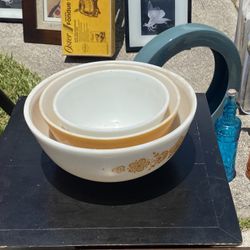 Pyrex Vintage Mixing Bowls m- These For Money - Need To Sell Today 