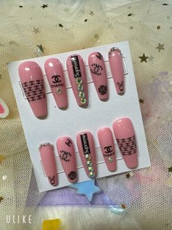 Press On Nails 