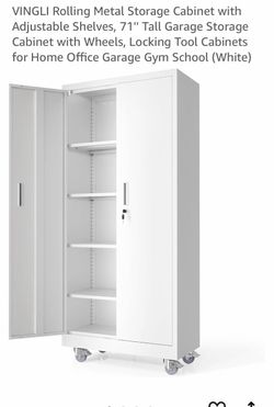 White metal shelf’s