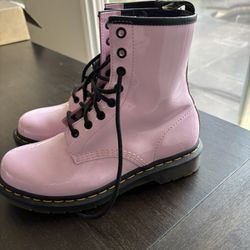 Doc Martens Boots