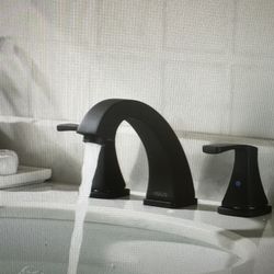 Parlos Sink Faucet
