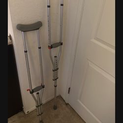 Safety Crutches