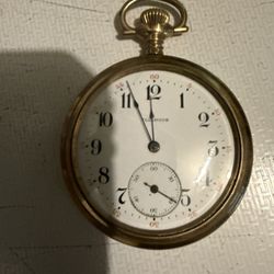 Gold pocket watch 