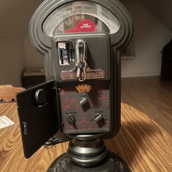 Thomas 131 Parking Meter Style Collectors Radio & Cassette Player Open Box Works