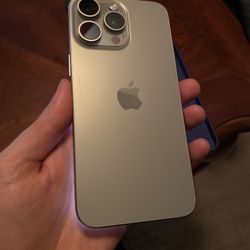 iPhone 15 Pro Max 256 Gig Unlock 