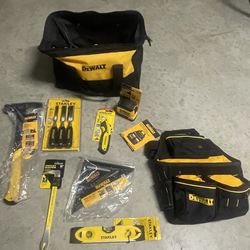 Dewalt tools/bag/pouch Bundle