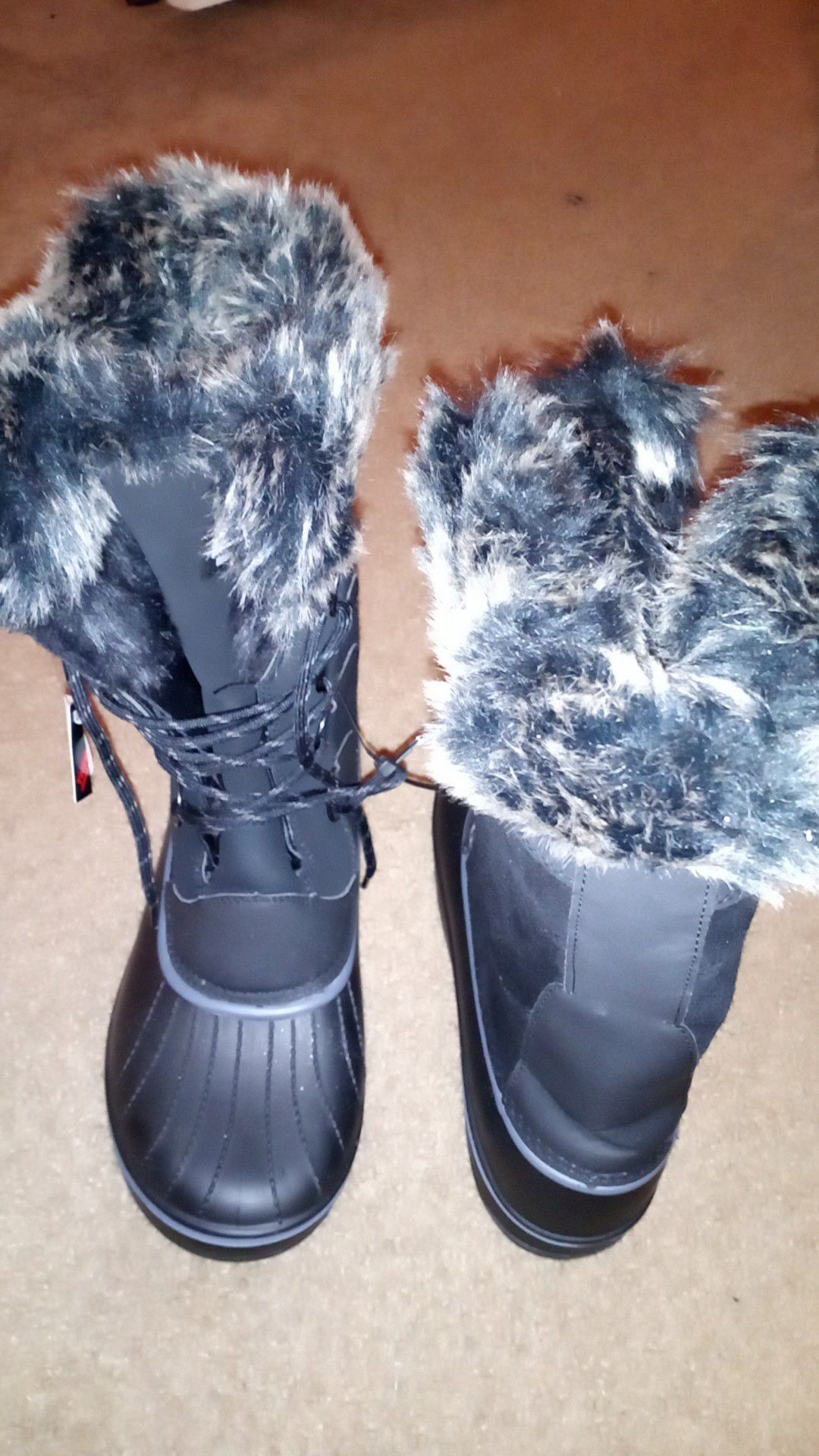 Brand New Snow Boots