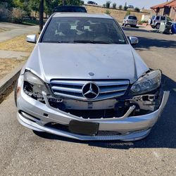 Mercedes Benz C300