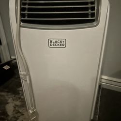 Black & Decker Portable Air Conditioner With Remote 