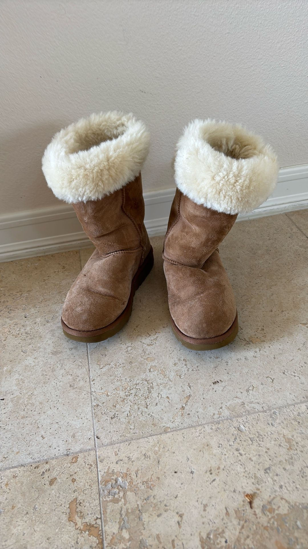 Ugg Boot Camel Medium Size 7