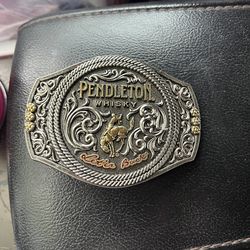 Belt buckle