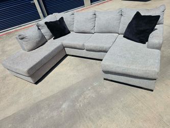 Sectional with chaise