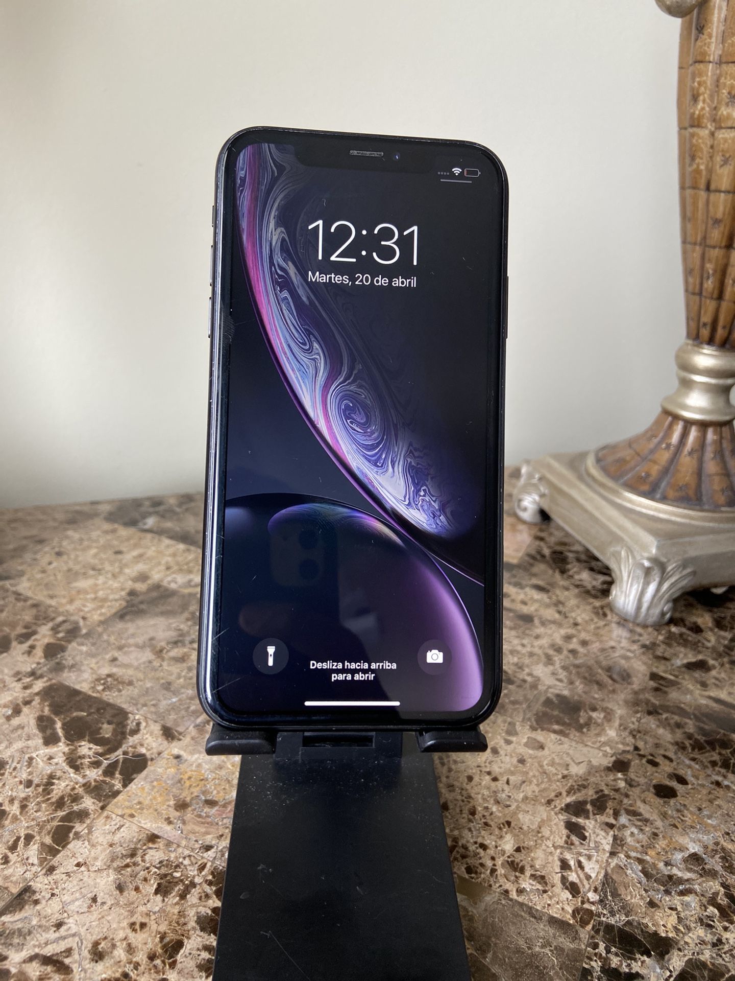 iPhone XR Black 128 GB iPhone XR Black 128 GB docomo I phone XR