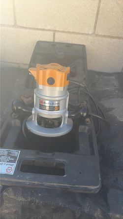 Black & Decker Deluxe Router with Case