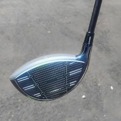 Golf Clubs! TaylorMade Qi 35 Driver! W/Ventus Shaft! 