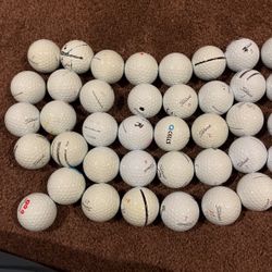 40 5A-/4A Titleist Pro V1/X AVX GOLF BALLS