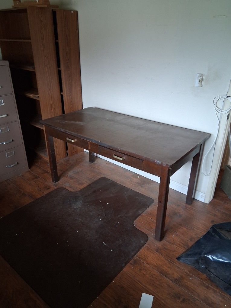 Free Free Free Tables And Desk